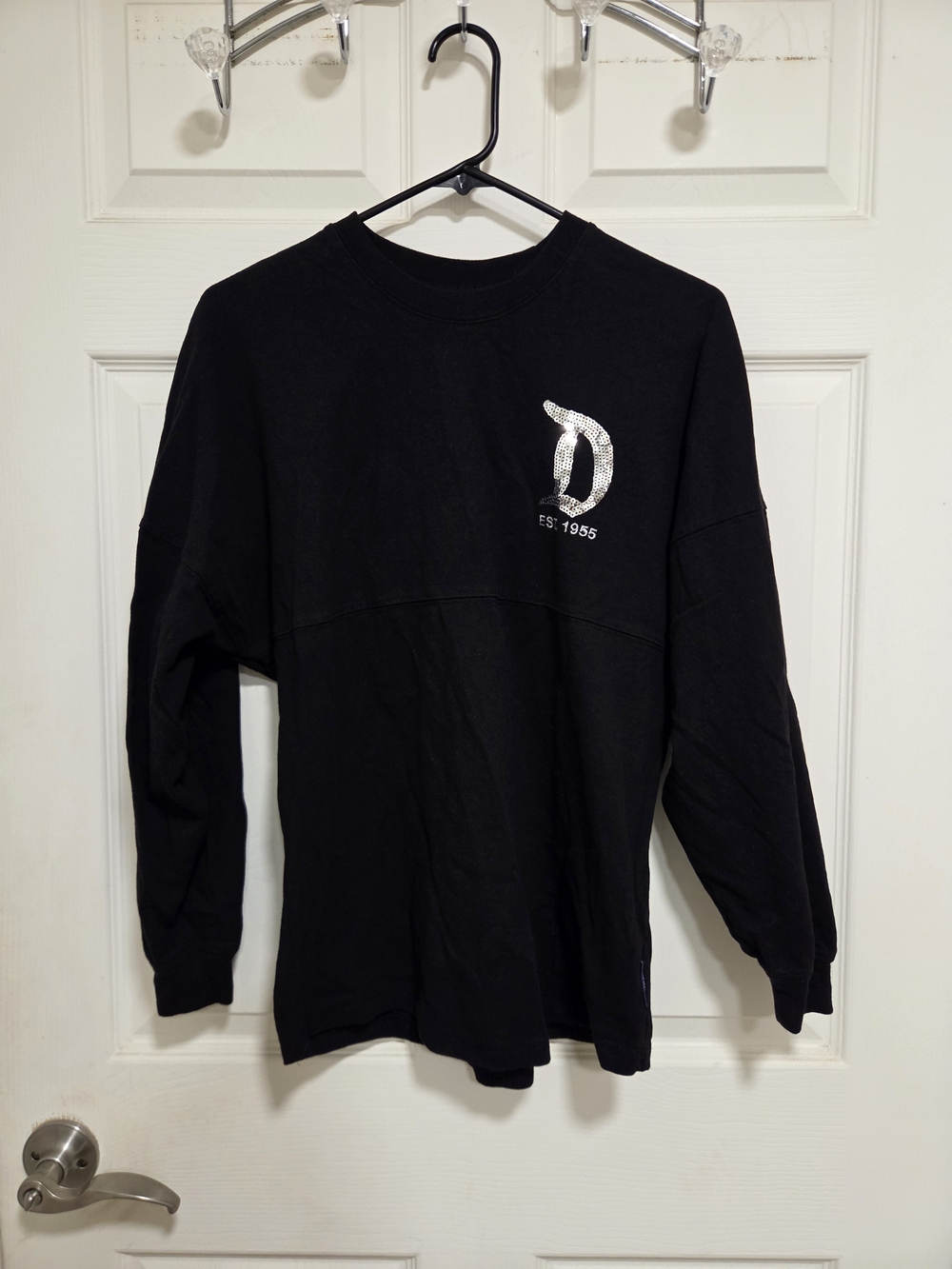 Disney Parks Disneyland Black Silver Sequin Spirit Jersey Shirt Pullover XS